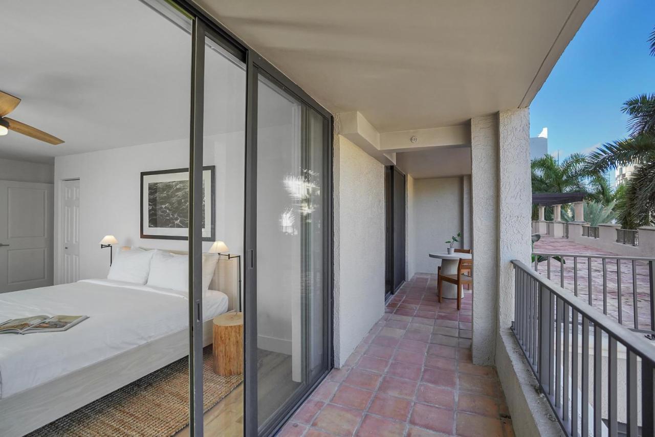 Dharma Home Suites Coral Gables At Gables Grand Plaza 迈阿密 外观 照片