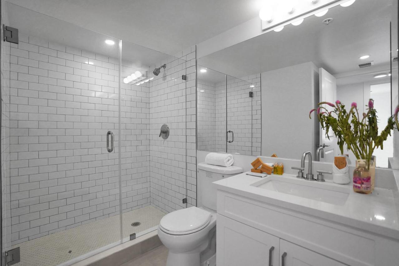 Dharma Home Suites Coral Gables At Gables Grand Plaza 迈阿密 外观 照片