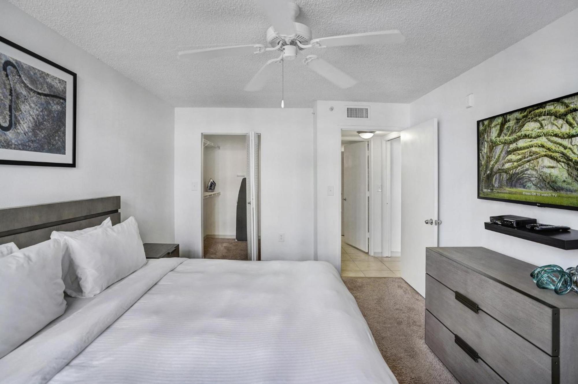 Dharma Home Suites Coral Gables At Gables Grand Plaza 迈阿密 客房 照片