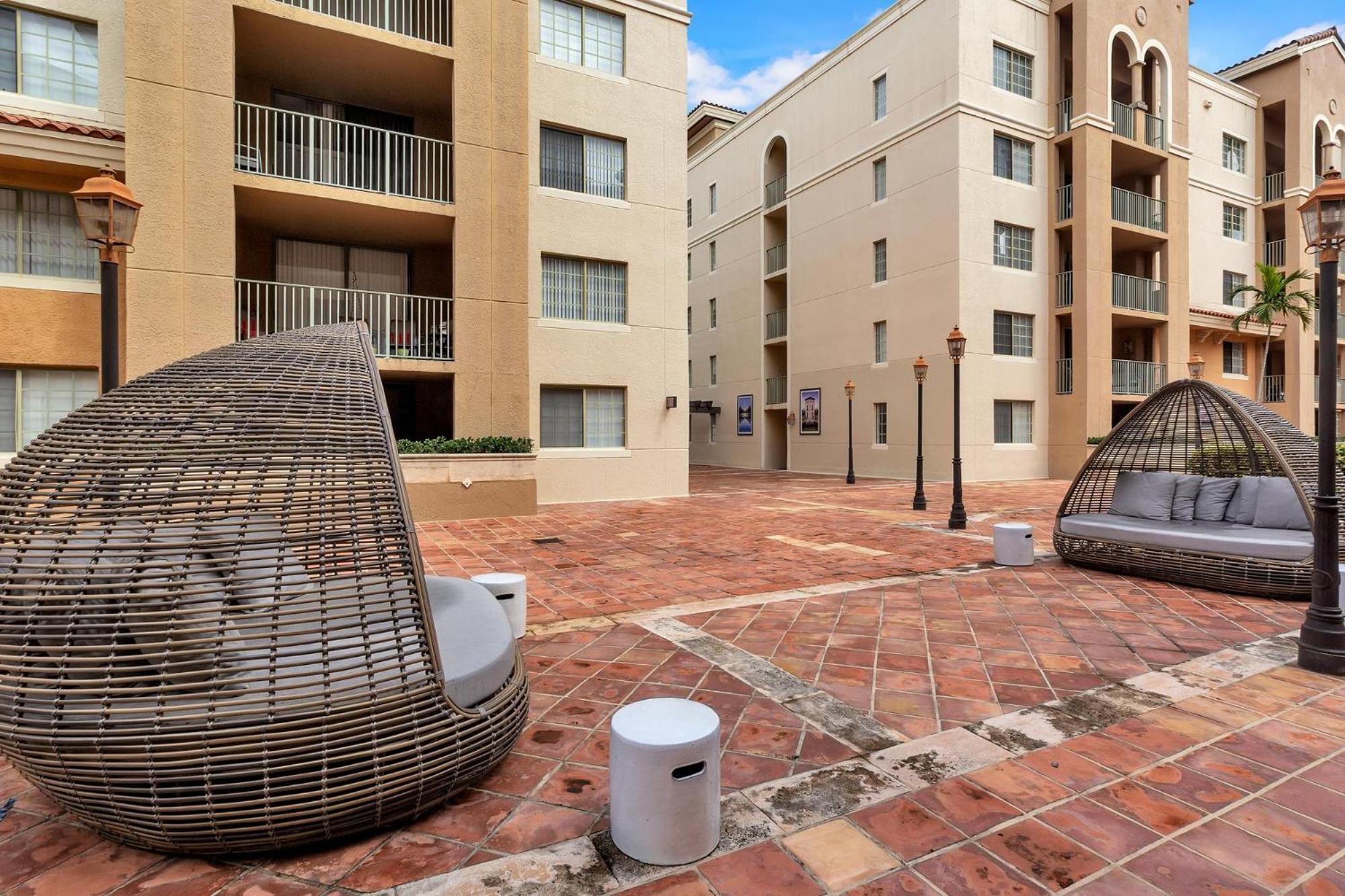 Dharma Home Suites Coral Gables At Gables Grand Plaza 迈阿密 客房 照片