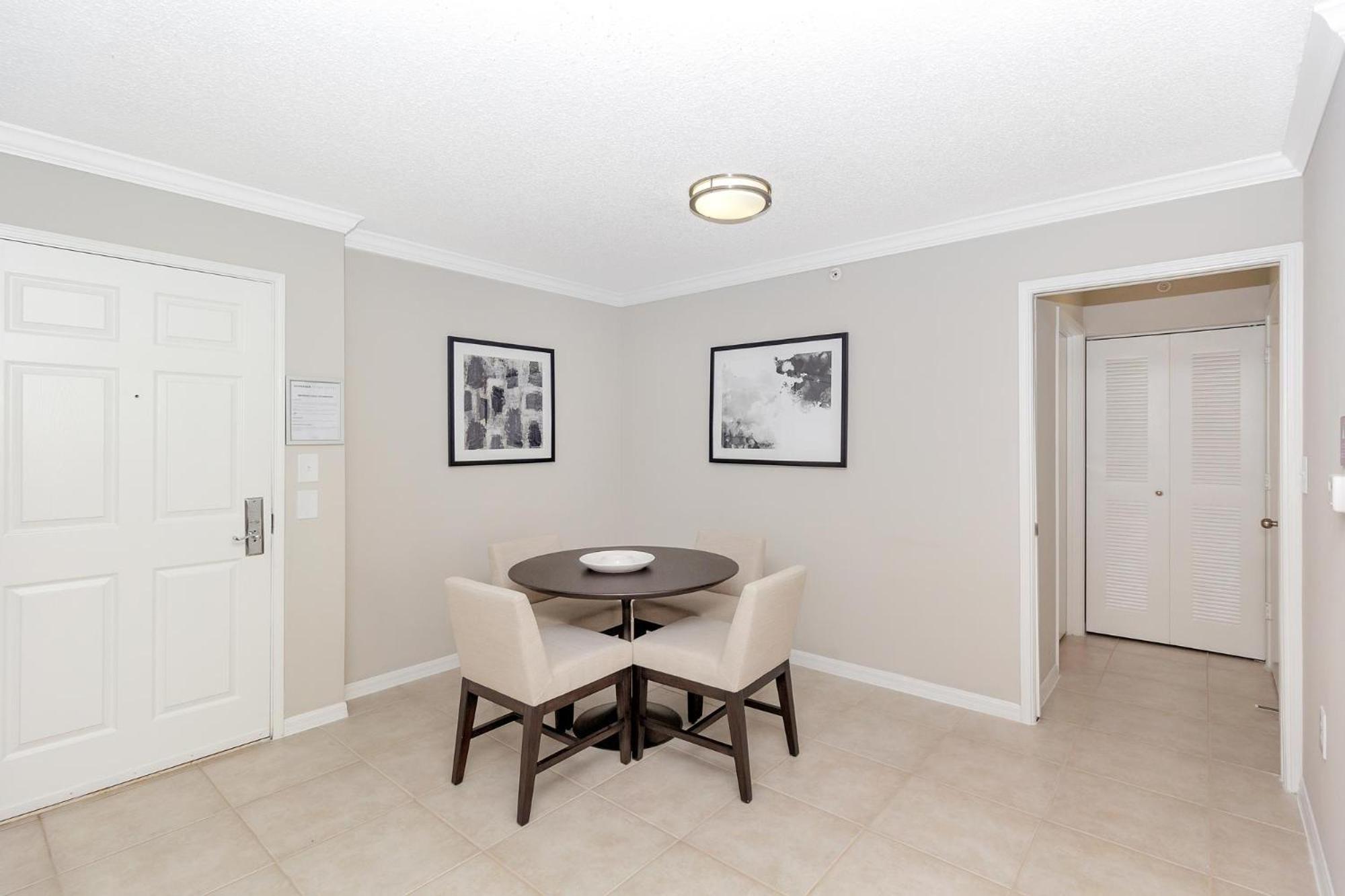 Dharma Home Suites Coral Gables At Gables Grand Plaza 迈阿密 客房 照片